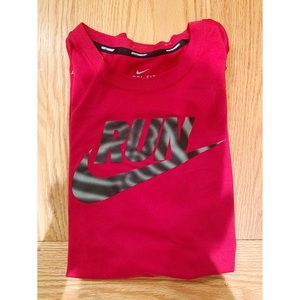 NIKE Running Shirt